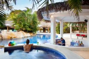 azul hotel and retreat