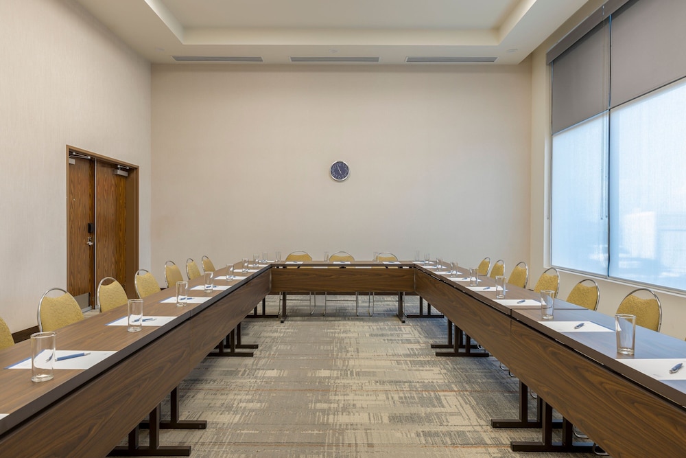 four points by sheraton monterrey airport