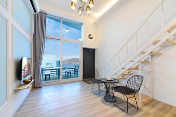 yeosu nangman pension