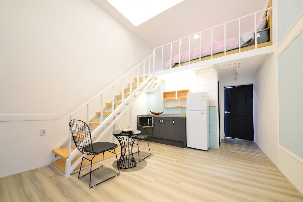 yeosu nangman pension