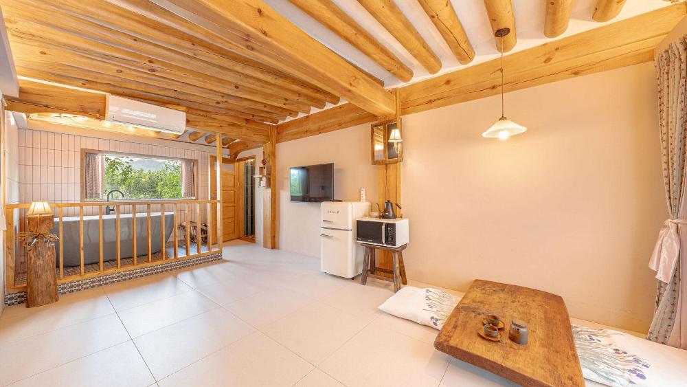 gyeongju hanokstay hangbokhanzip