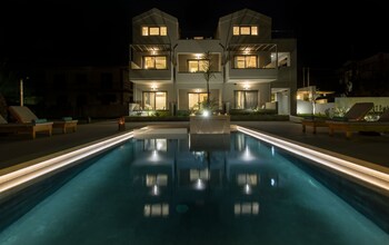 eleanthi modern living