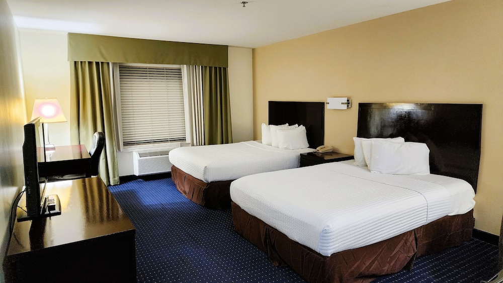 fairbridge inn and suites canadian