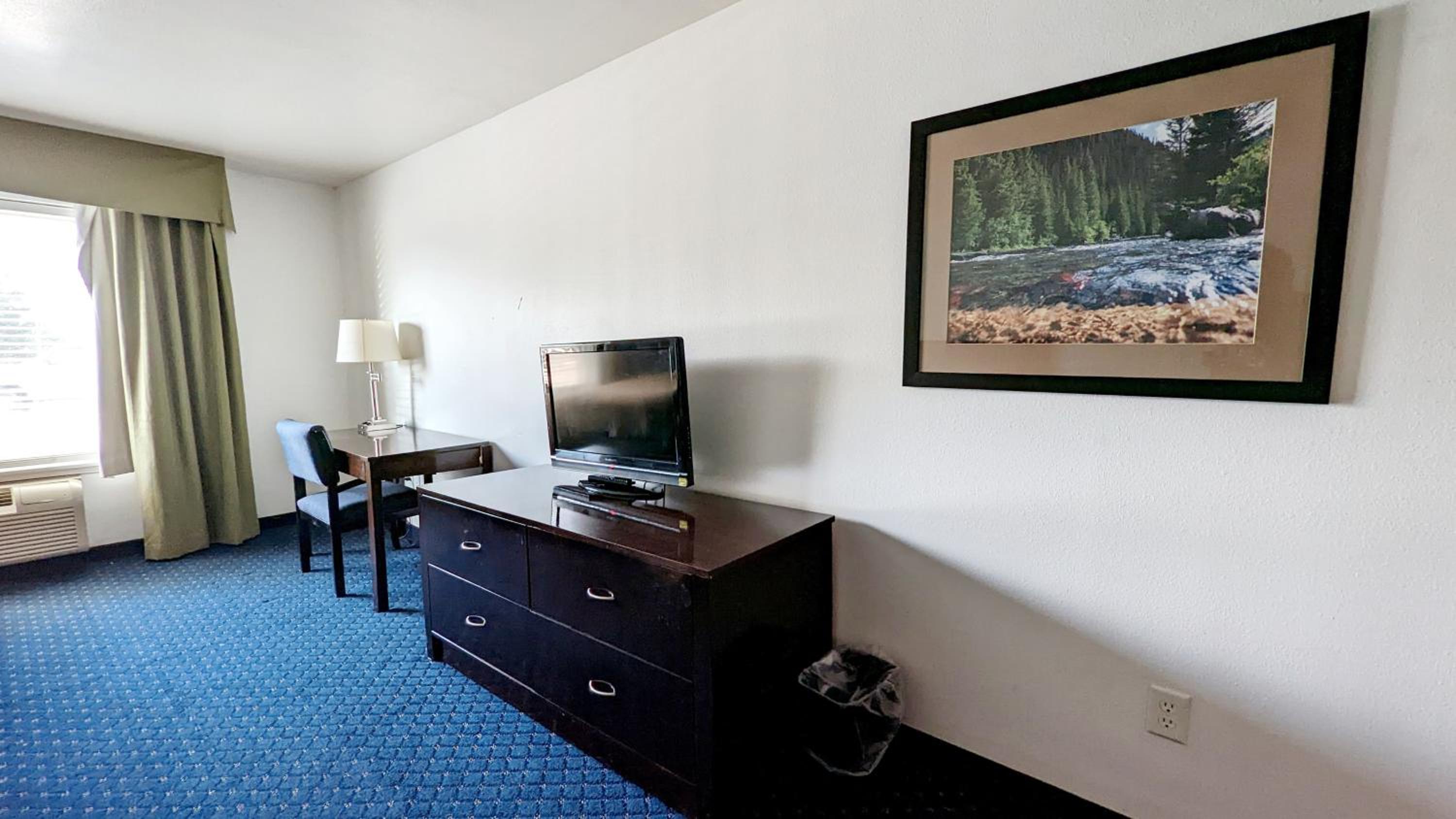 fairbridge inn and suites canadian