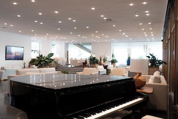 leptos panorama hotel