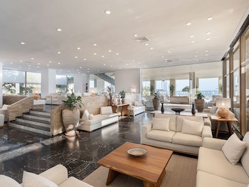 leptos panorama hotel