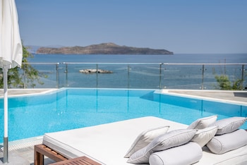 leptos panorama hotel