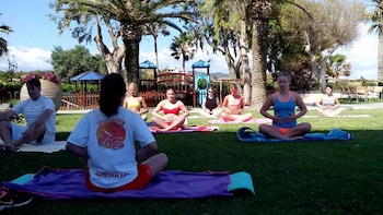 leptos panorama hotel