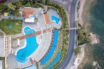 leptos panorama hotel