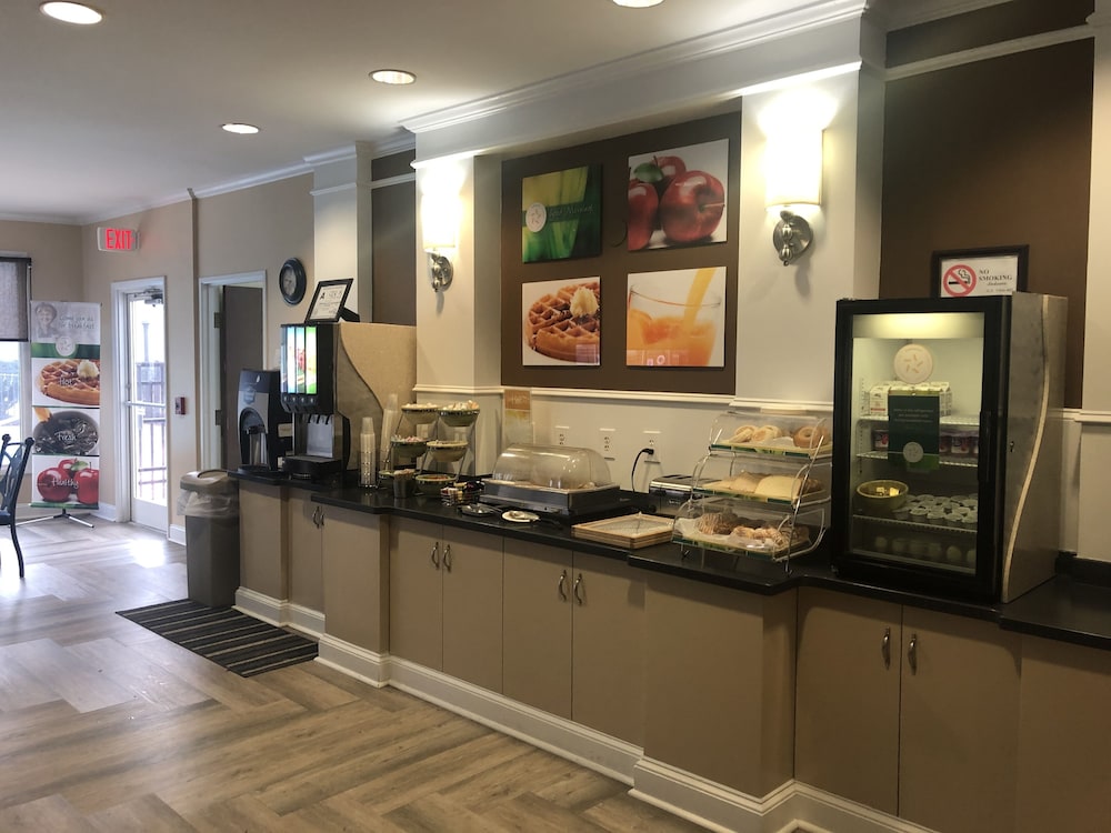blue water inn and suites bw signature collection