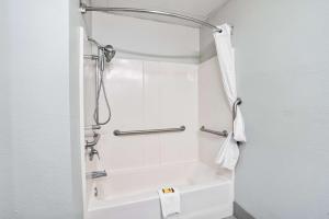 blue water inn and suites bw signature collection