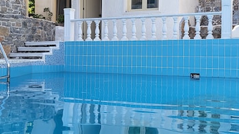 private apartment sea view