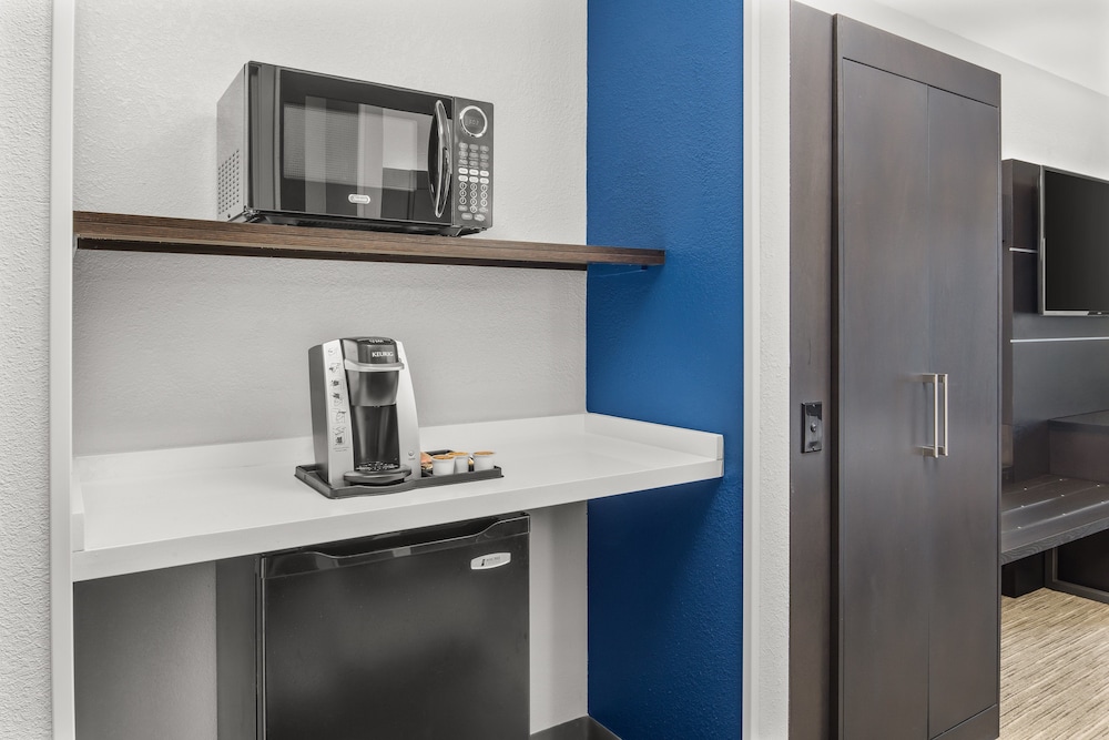 holiday inn express and suites greenville spartanburg duncan by ihg