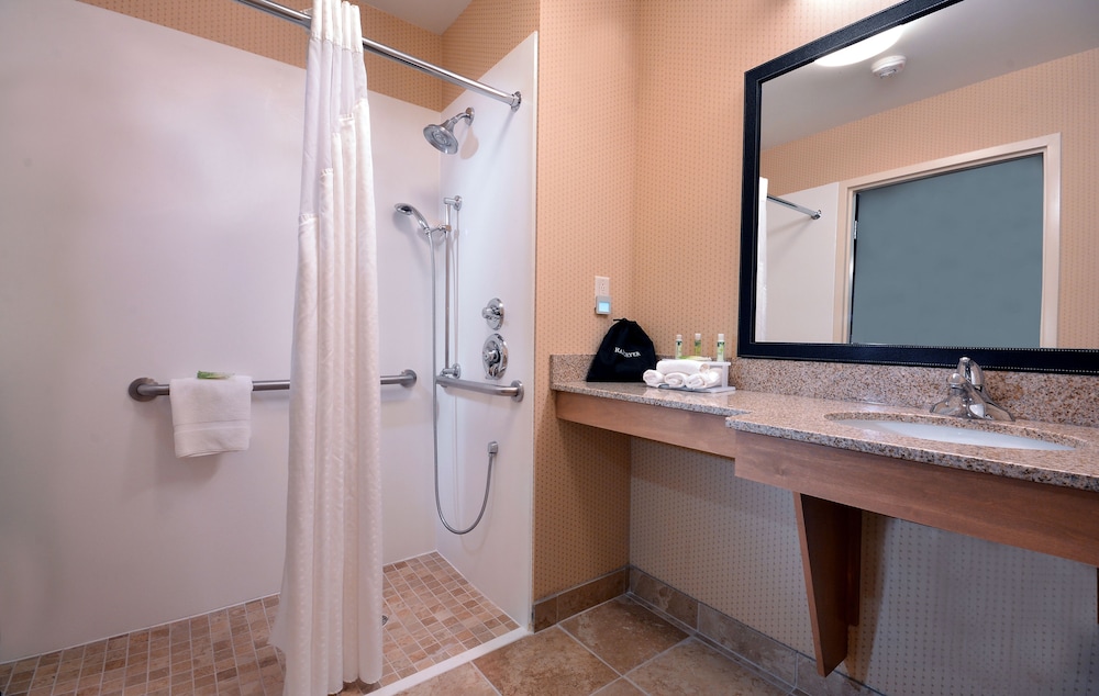 holiday inn express and suites high point south