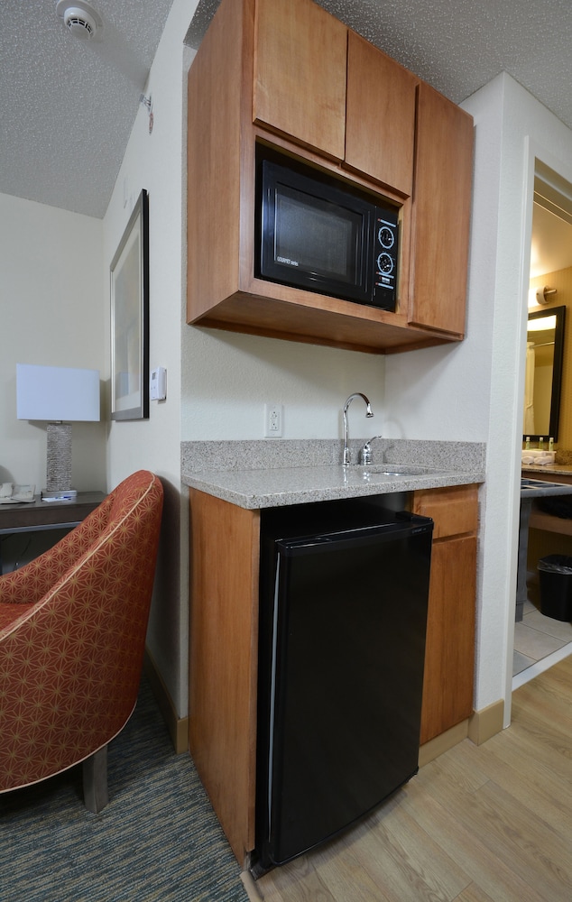 holiday inn express and suites high point south