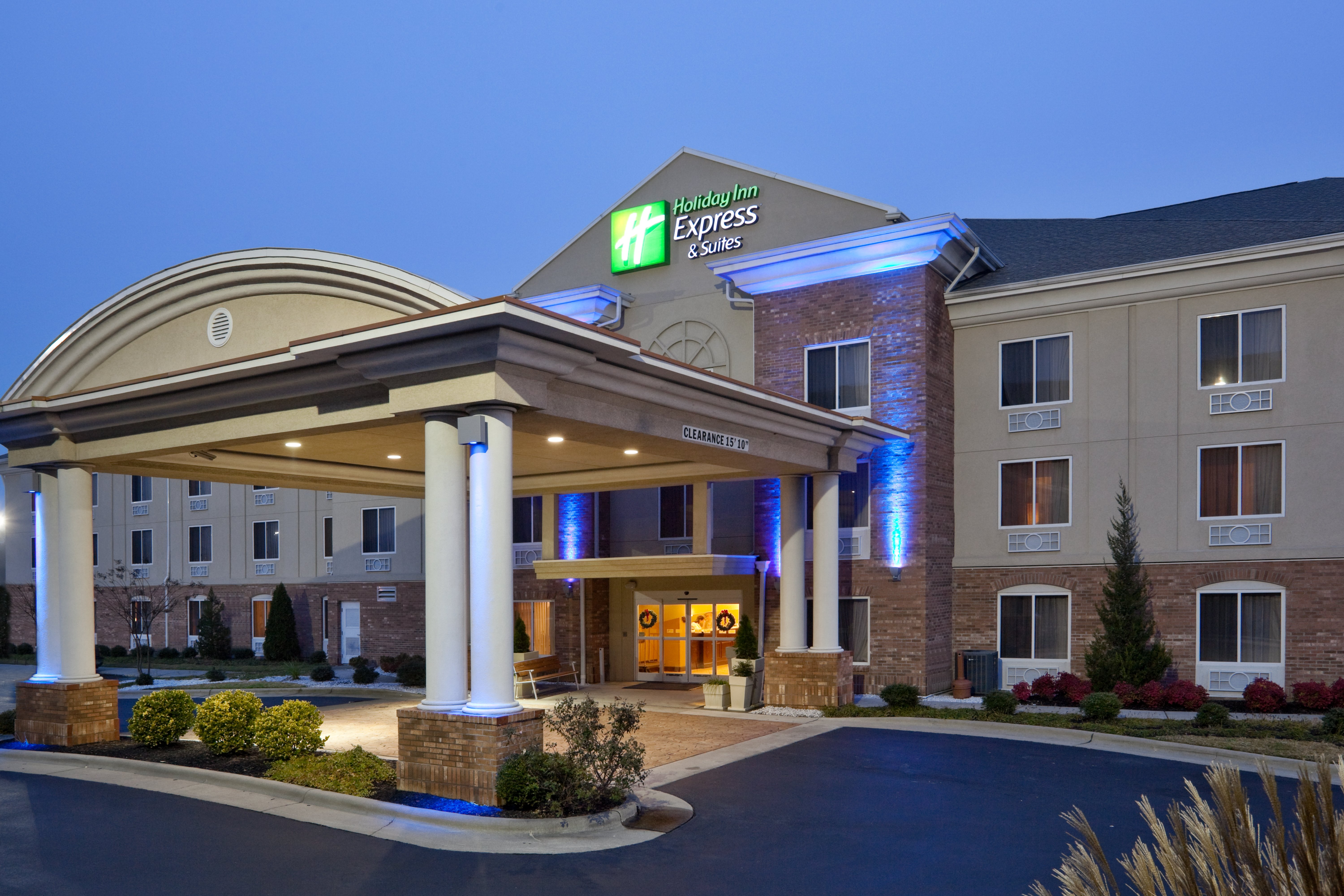 holiday inn express and suites high point south