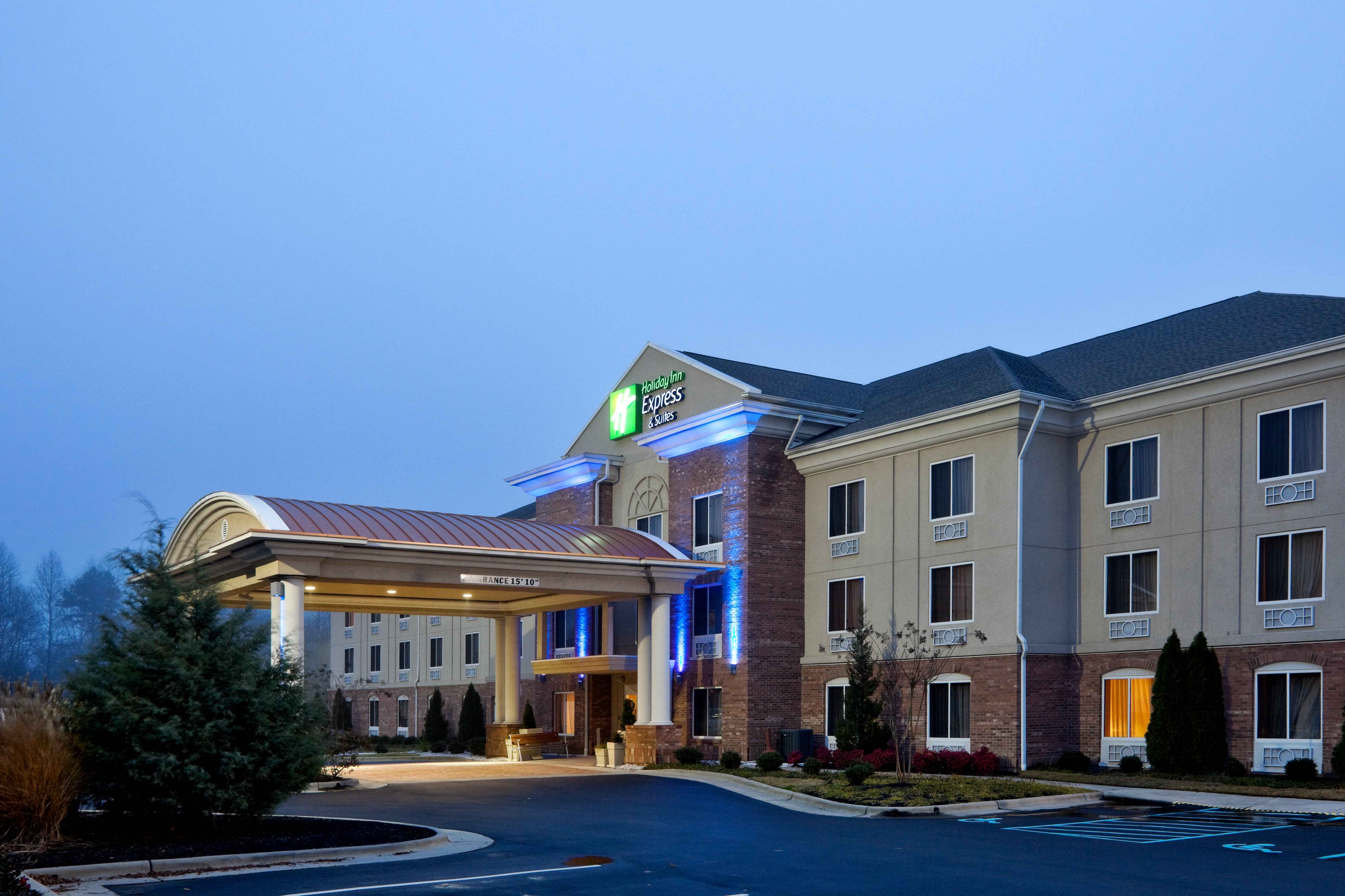 holiday inn express and suites high point south