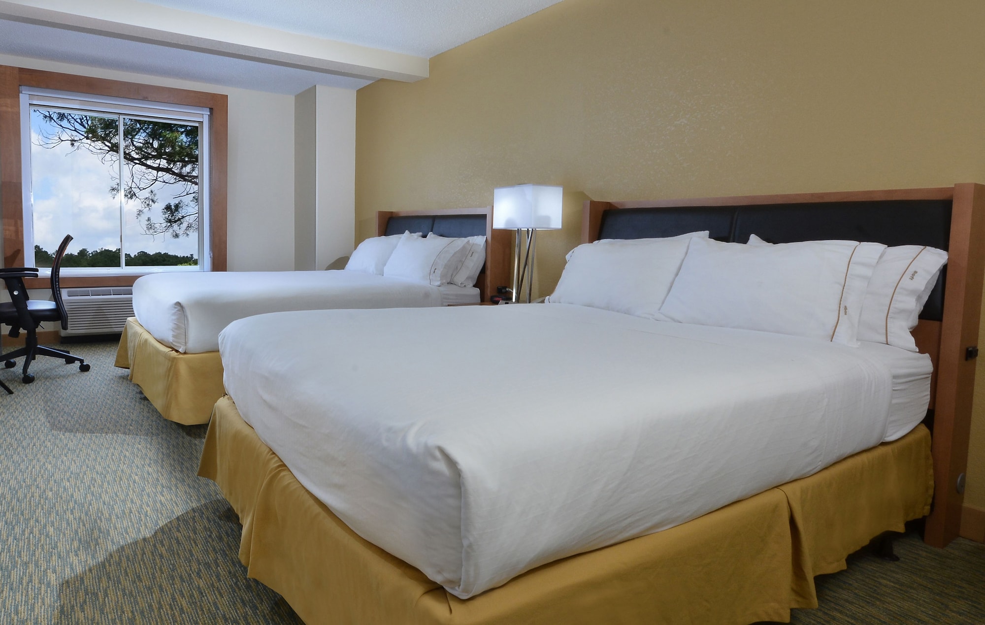 holiday inn express and suites high point south