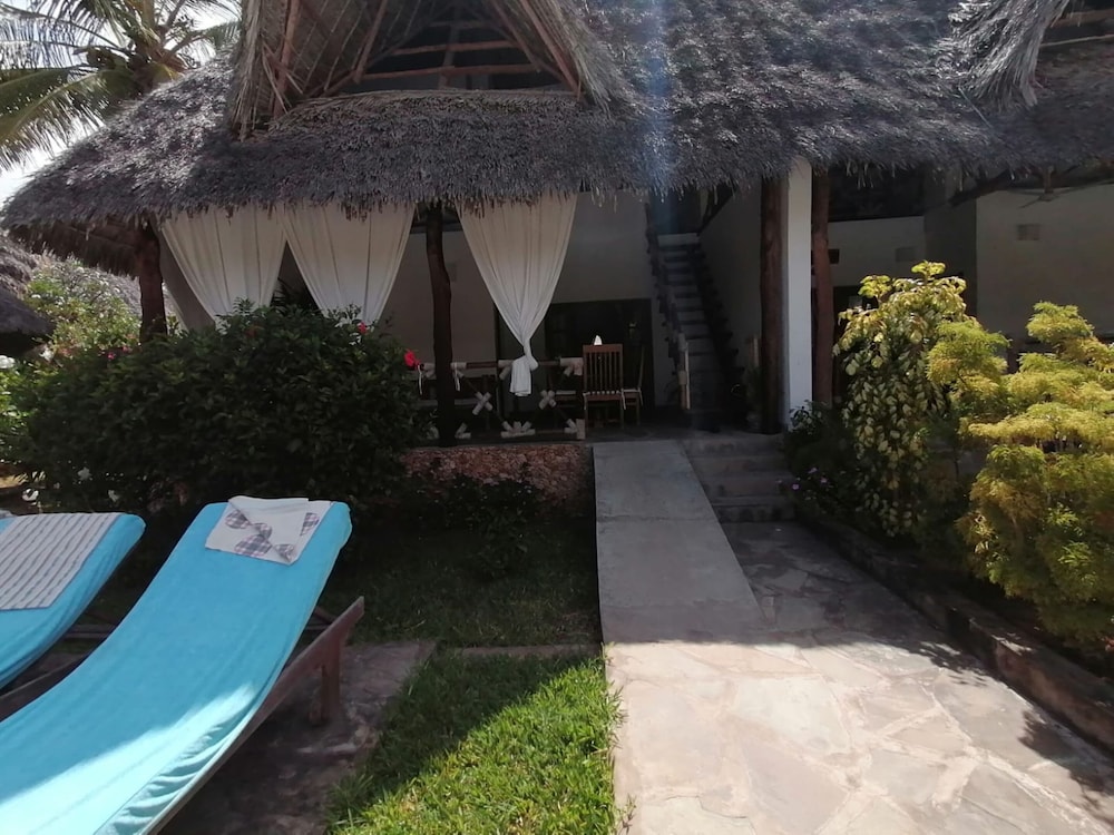 johari villas