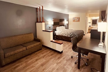 econo lodge inn and suites downtown san antonio riverwalk area