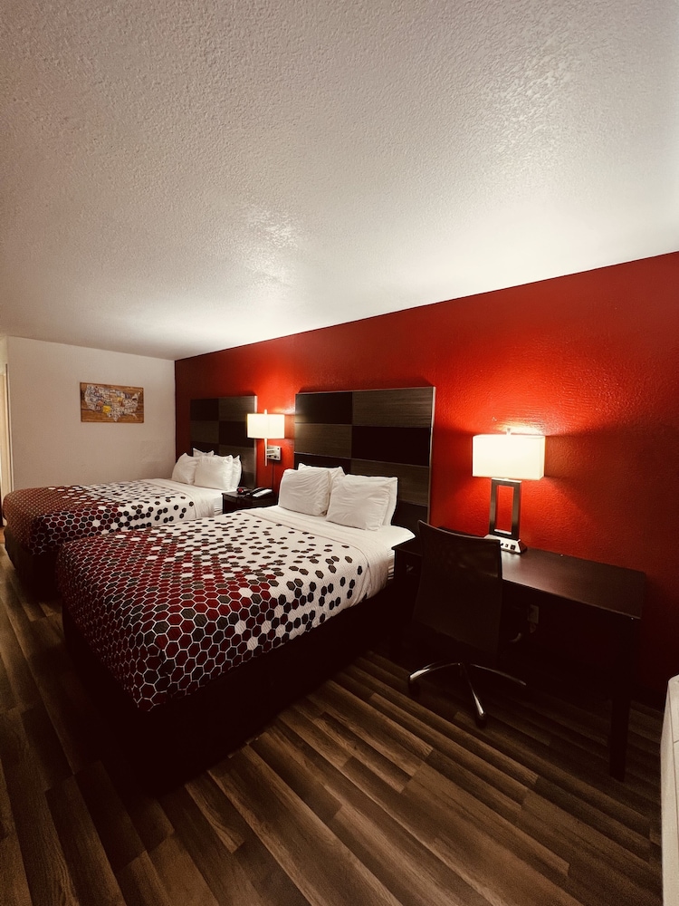 econo lodge inn and suites downtown san antonio riverwalk area