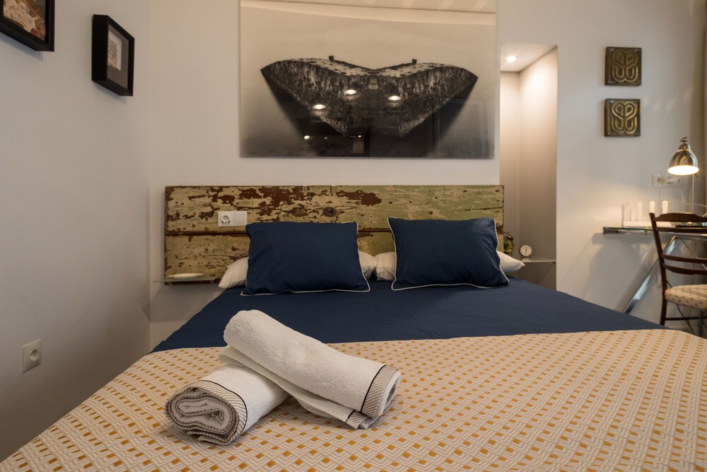 portus gaditanus sxviii patio andaluz bed and breakfast