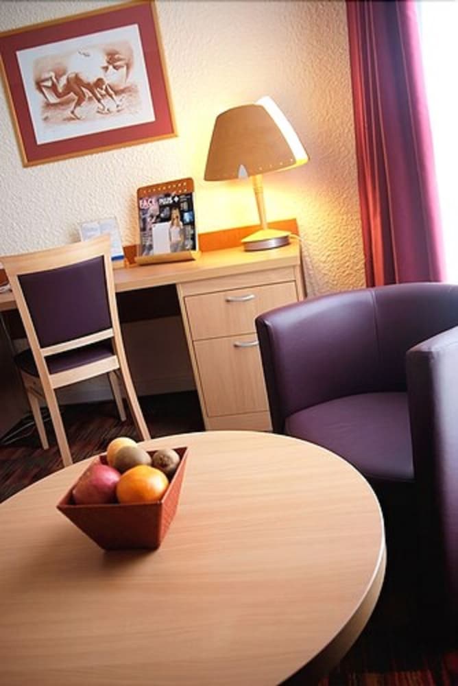 ibis styles lille neuville en ferrain