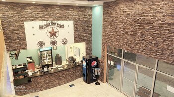 bandj hotel and apartment