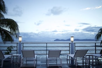 La Vue Boutique Hotel & Beach Club,Calliaqua>>Arnos Vale,3.5 star