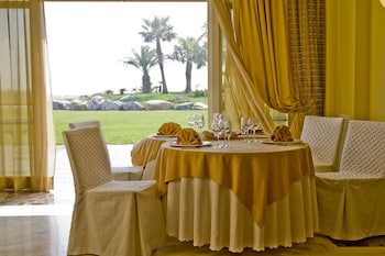 aregai marina hotel and residence