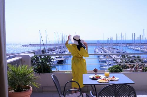 aregai marina hotel and residence