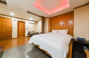 goyang karma hotel