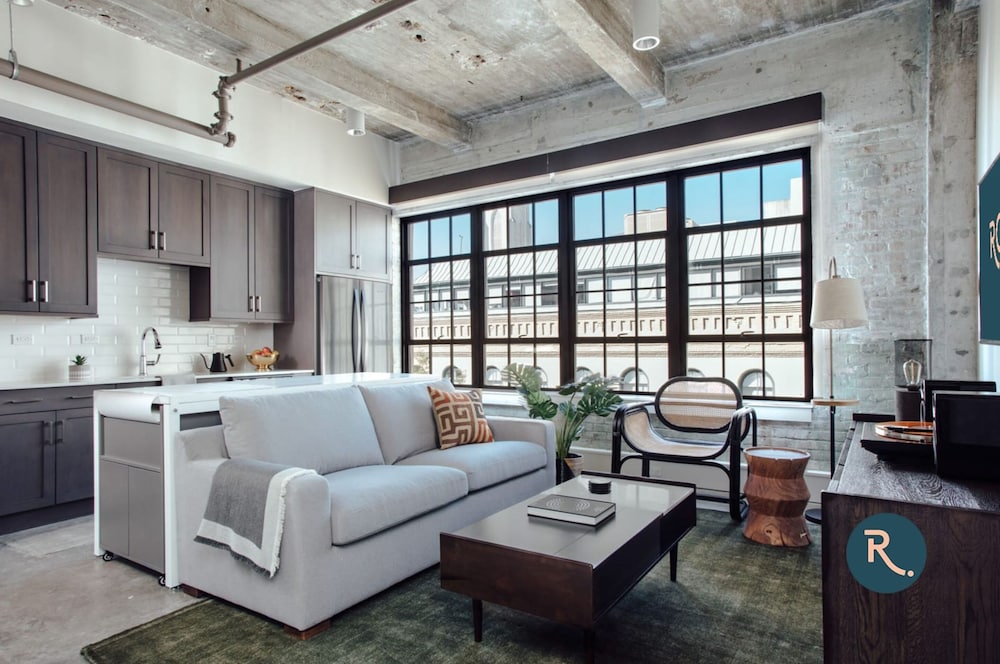 roami at the luzianne