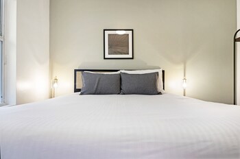 roami at the carmela