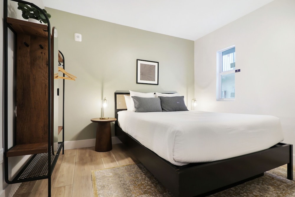 roami at the carmela