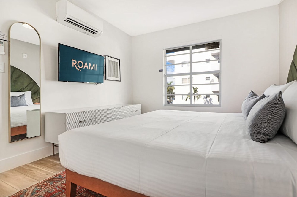 roami at the carmela