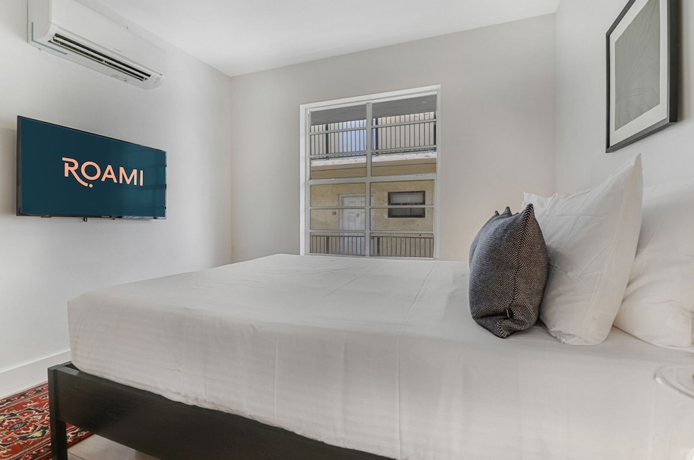 roami at the carmela