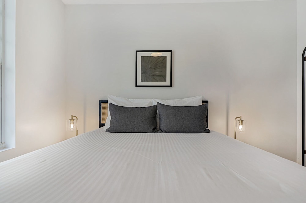 roami at the carmela