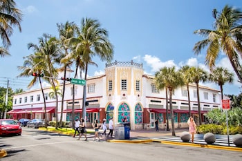 roami at the carmela