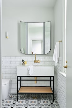 portarlington grand hotel