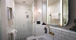 portarlington grand hotel