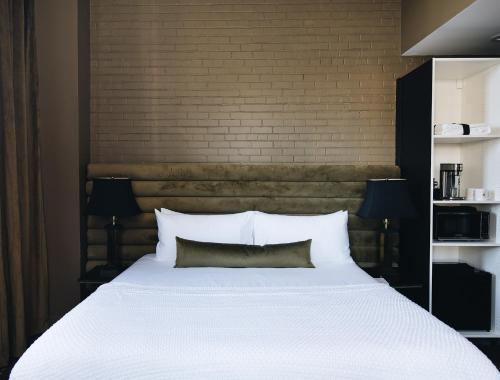 the bellwether hotel