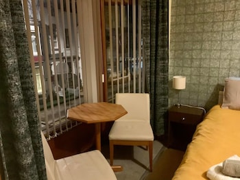 the rockley hotel