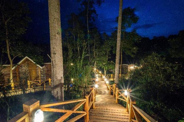 chimpundu lodge
