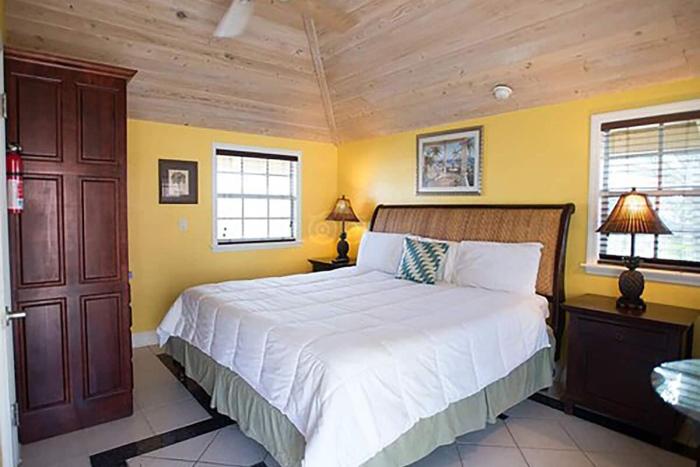 bungalows on the bay