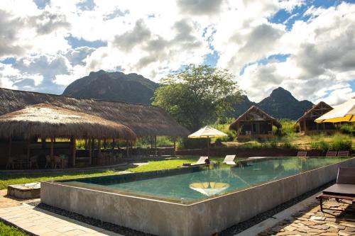 wild glamping gal oya