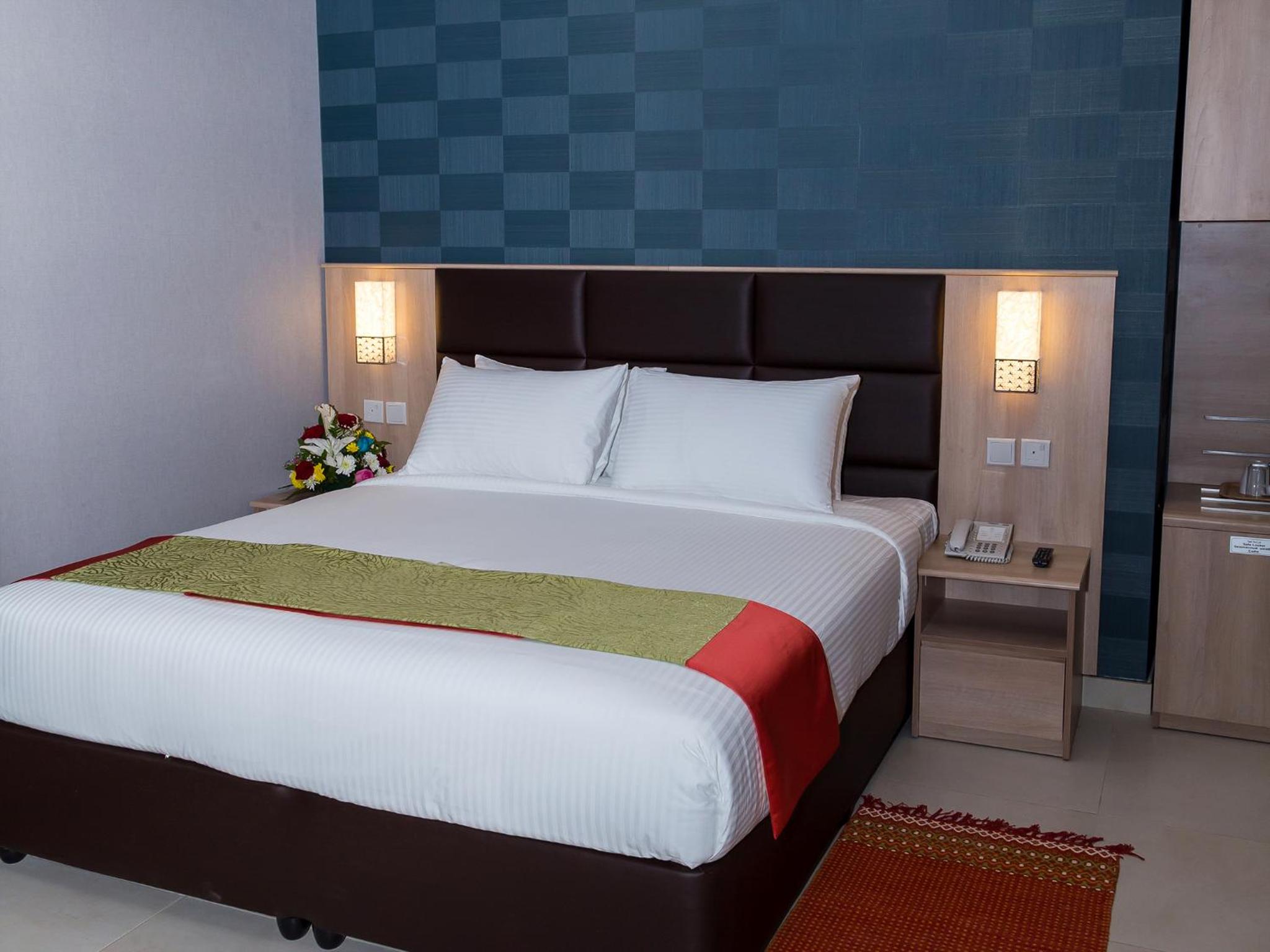 florida square hotel