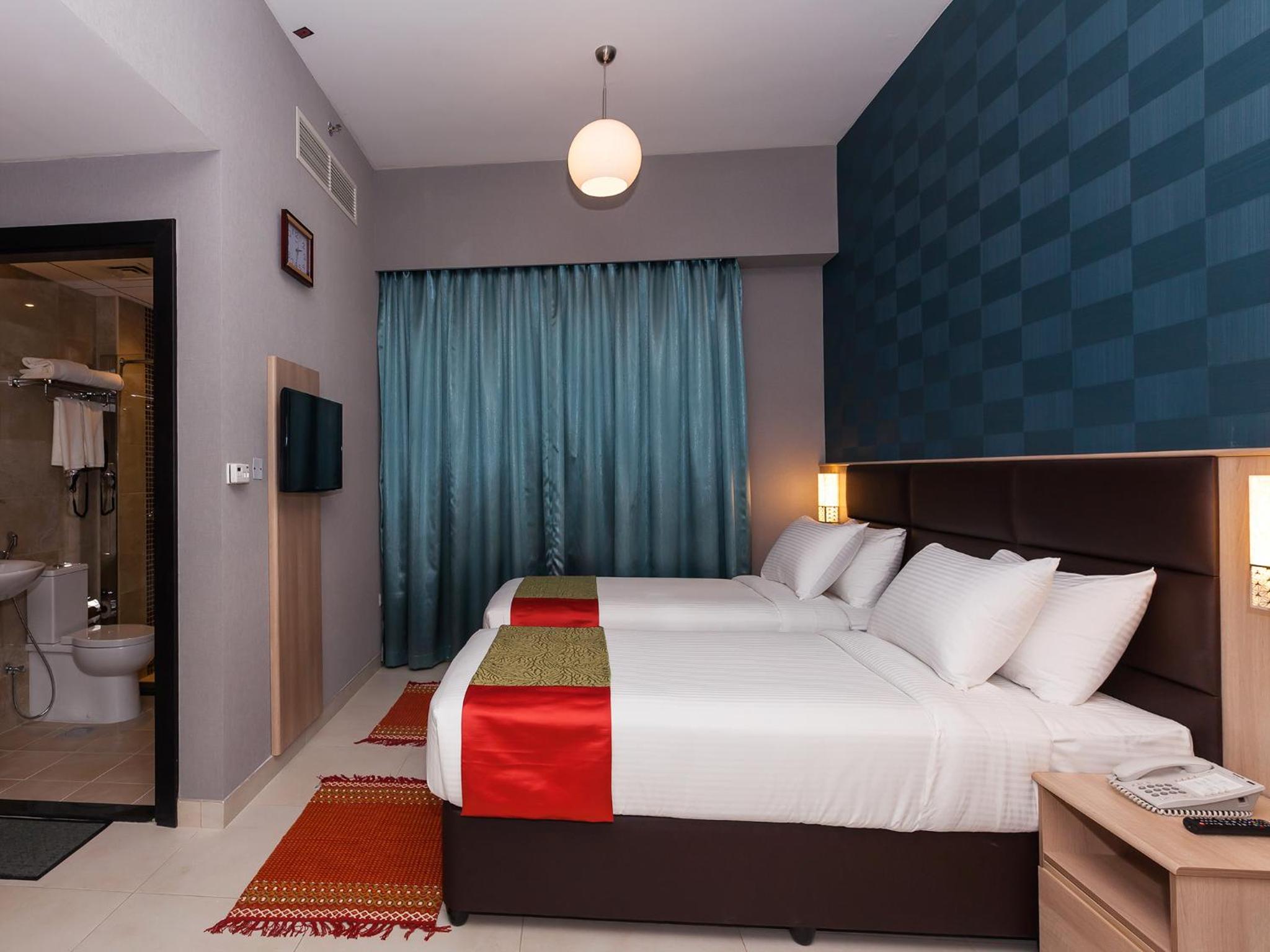 florida square hotel