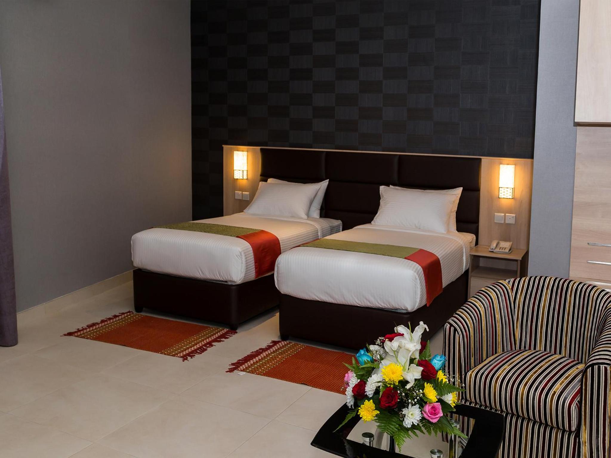 florida square hotel
