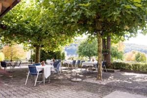 hotel restaurant neuhaus